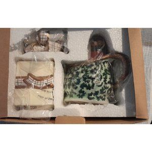Avon Saint Nicholas Sugar And Creamer NIB An Avon Exclusive Design 2001
